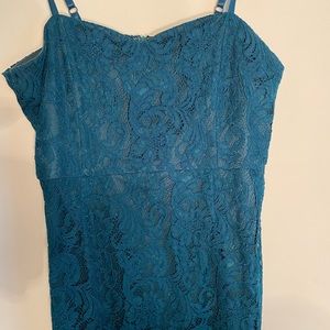 Emerald Bodycon Lace Overlay Midi Dress